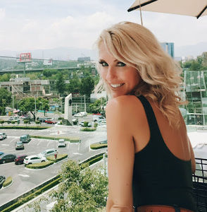 Meet your Posher, Sarah